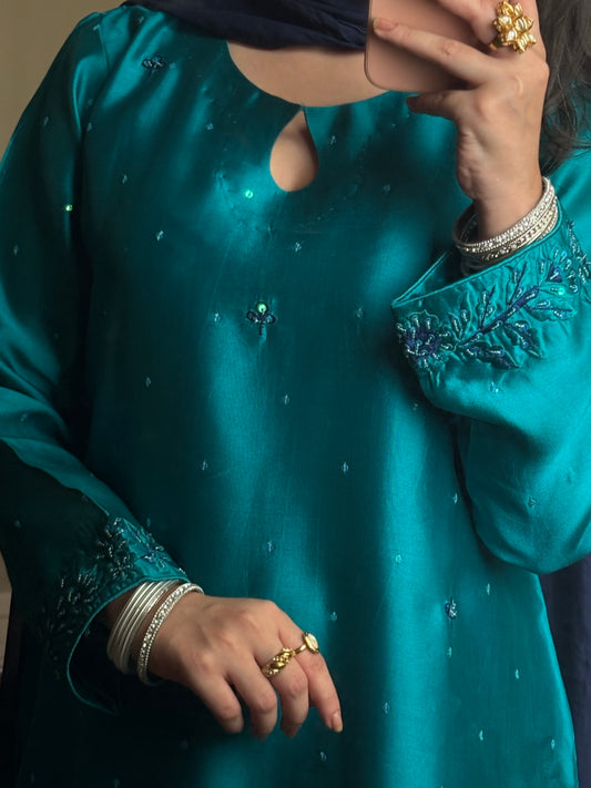 Teal Aura