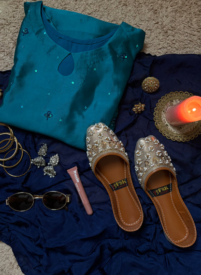 Teal Aura