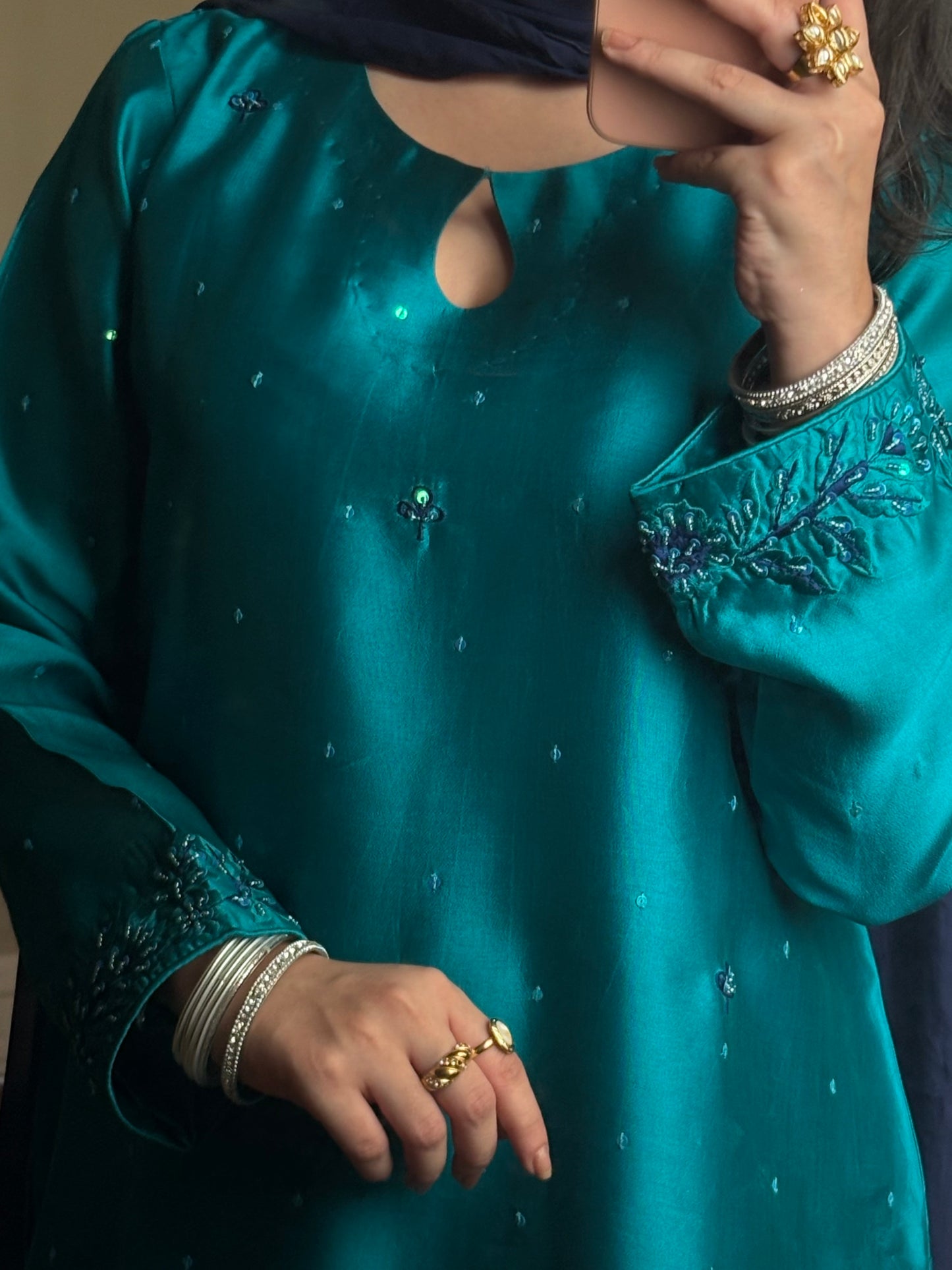 Teal Aura