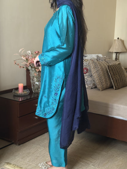 Teal Aura