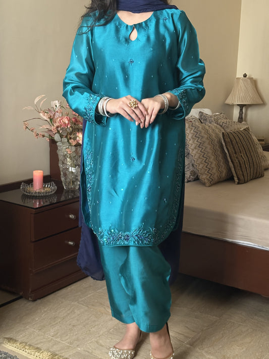 Teal Aura